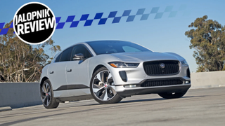 The Electric 2019 Jaguar I-Pace Feels Just the Right Amount of Futuristic
